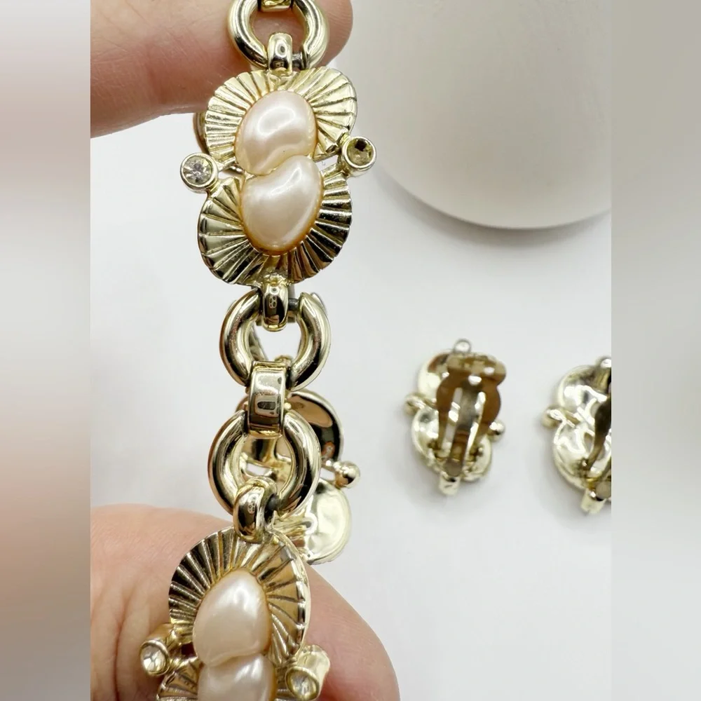 Vintage Faux Pearl Bracelet & Clip-On Earrings Set | Gold Sunburst